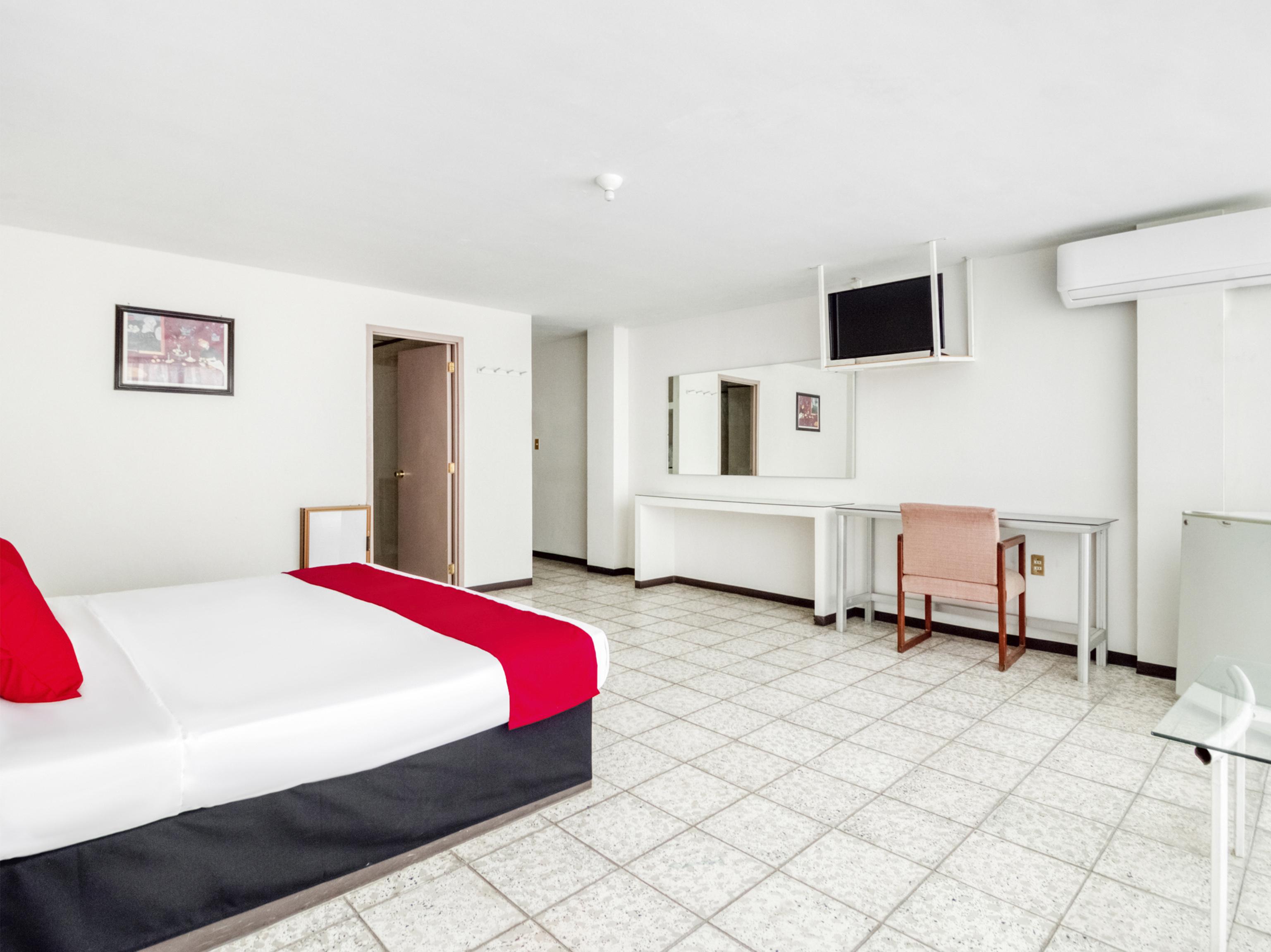 Oyo Hotel Del Llanito, Aguascalientes Eksteriør billede
