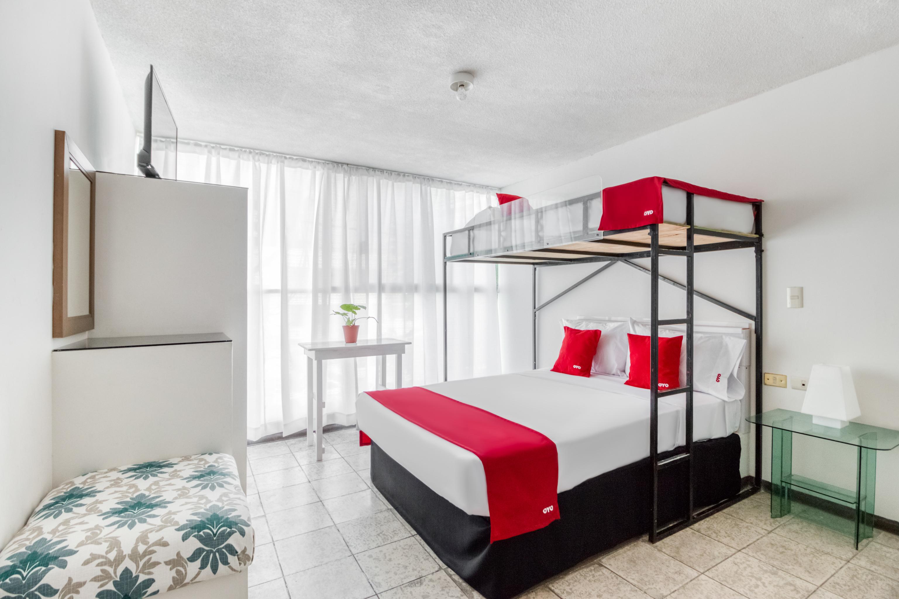 Oyo Hotel Del Llanito, Aguascalientes Eksteriør billede
